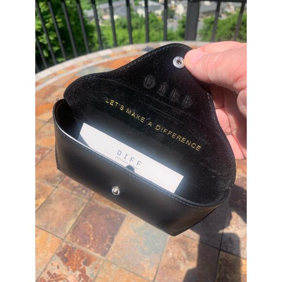 Diff  Sunset Mirror Polarized Sunglasses Unisex NEW - box & cleaning cloth - Picture 12 of 12